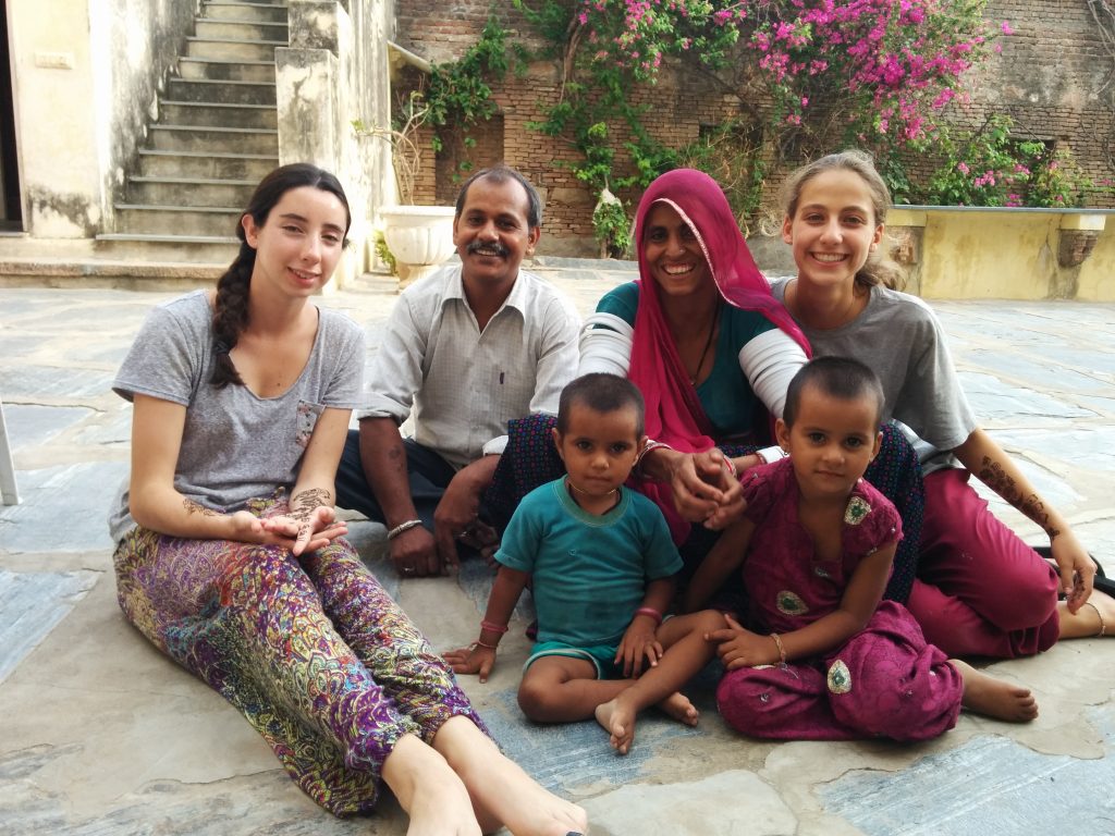 Lucila and Liza with a family that works in the Raola.